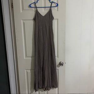 Midi-adjustable strap dress